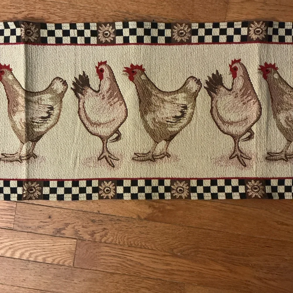 Farmhouse Chicken Tapestry‎